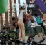 «Оборзевшая малышня» против «яжематери»: потасовка женщины с детьми в Казани попала на видео - Вечерняя Казань