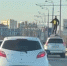 В Казани оштрафовали человека с веслом, ехавшего на крыше Toyota по Кремлевской дамбе - Казанский репортер