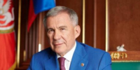 Рустам Минниханов поздравил татарстанцев с Днем государственного флага РТ - TatPressa.Ru
