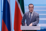 Минниханов – строителям Татарстана в новом театре им. Камала: «Вы помните, как мы здесь ругались?»