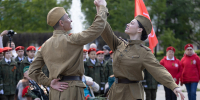Парад военной техники, патриотическая викторина и флешмобы возле станций метро: ко Дню Победы в каждом районе Казани пройдут праздничные мероприятия - Администрация г. Казань