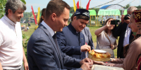 Начальник ГУВ КМ РТ Тимур Галеев принял участие в празднике Сабантуй в Новошешминском районе - Главное управление ветеринарии