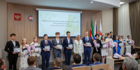 Для всех выпускников Азнакаевского района состоялся общегородской выпускной вечер - Единая Россия