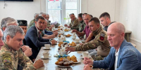 Глава Менделеевского района РТ встретился с участниками СВО - ТРК Татарстан-Новый век