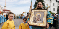 Патриарх Кирилл в Казани: «Меня встретил милиционер: «Батюшка, вы куда?» - Бизнес Online