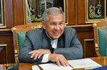 Рустам Минниханов