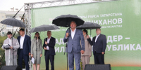 «Люди улыбаются, растет качество жизни»: в Заинске подвели итоги «Нашего двора» - Единая Россия