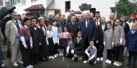 В Казани открыта мемориальная доска Туфану Миннуллину - ГТРК Татарстан