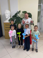 Профком КГАВМ имени Н.Э. Баумана поздравил первоклассников с 1 сентября