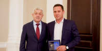 Ректор Р.К. Низамов вручил на Учёном совете награды сотрудникам КГАСУ - КГАСУ