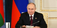 Путин: Очень важно, чтобы молодые люди стремились соответствовать высокому званию отца - ИА Татар-информ