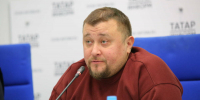 На гастролях Мензелинского театра в Казани в спектакле из шкафа вылезет Марат Яруллин - ИА Татар-информ