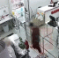 В Казани задержали мужчину, укравшего букет роз из цветочного магазина - Комсомольская правда Казань