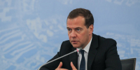 Медведев отчитался о наборе более 422 тыс. контрактников за 2025 год - ИА Татар-информ