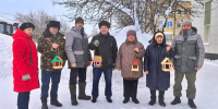 Жители Спасского дома-интерната заботятся о пернатых - Министерство труда
