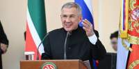 Рустам Минниханов поздравил жительниц Татарстана с 8 Марта - Реальное время