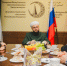 Муфтию презентовали международный культурно-просветительский проект атласа «Человек. Медицина. Ислам» - Духовное управление мусульман