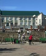 Медработники республики встретили Первомай субботниками