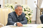 Минниханов посетил отреставрированную мечеть «Раджаб» в Казани